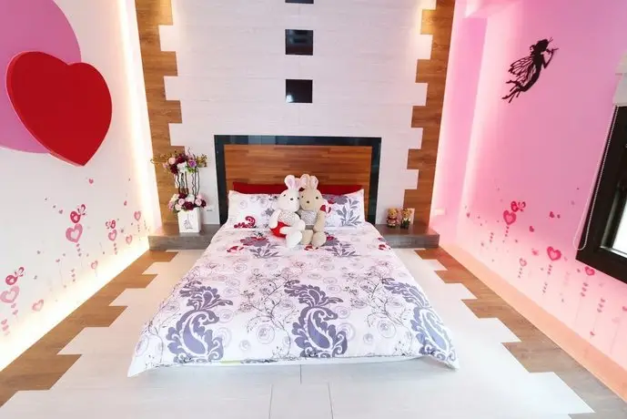 Luoyuxuan B&B