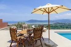 Alivia Lefkas Luxury Villas 