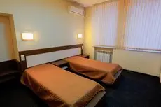 Comfort Hotel & Hostel 