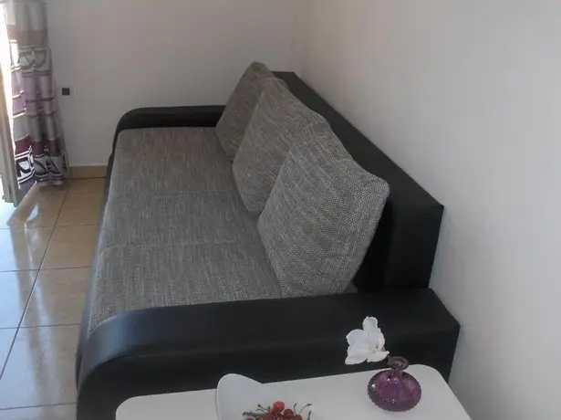 Apartment Mirta Senj