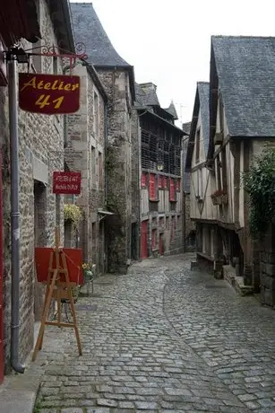 Maison au port de Dinan