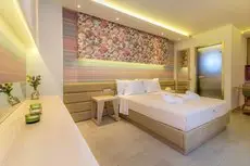 Lobelia Luxury Suites 