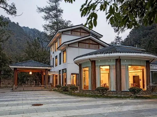 Huazhu Jiuxi Hotel