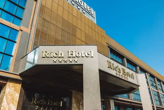 Rich Hotel Baku