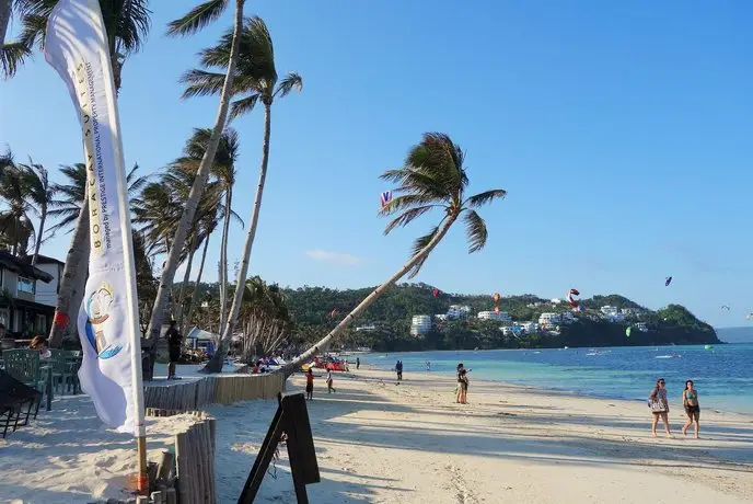 Boracay Apartments at 7 Stones 