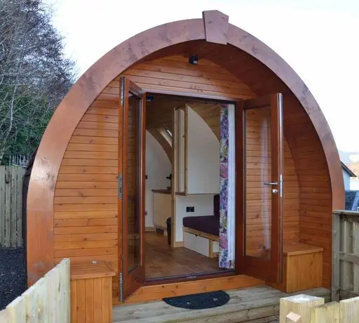 SeaviewPod and hot tub