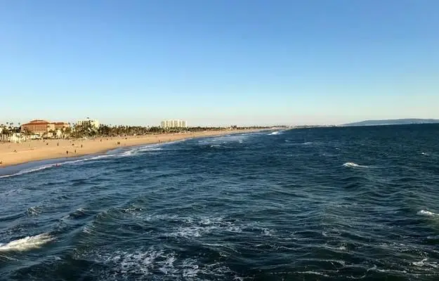 Beautiful Sunset in Santa Monica Beach 4 