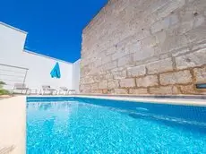 Apartamento Piscina Muro 