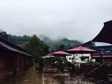 Huishangu Hot Spring Hotel 