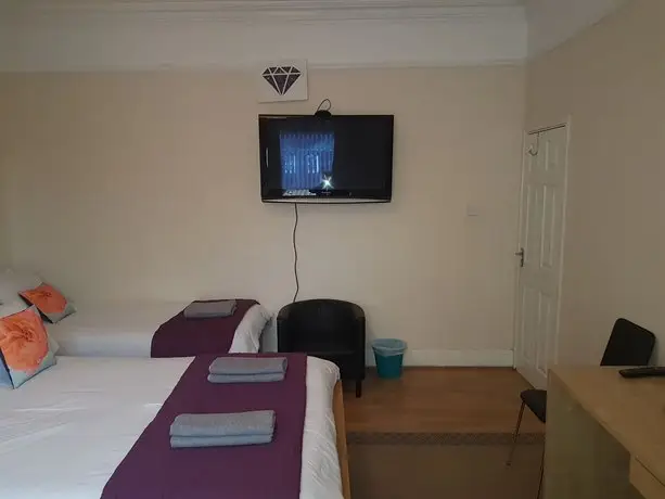 Leeds Cowper House Serviced Rooms 