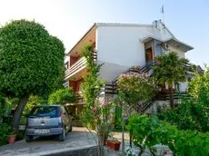 Apartmani Ivo Petrcane 