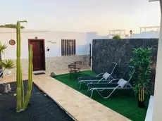 Casa Oliver Playa Blanca 