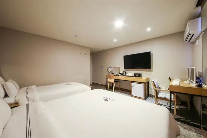 Winner Hotel Jeonju 