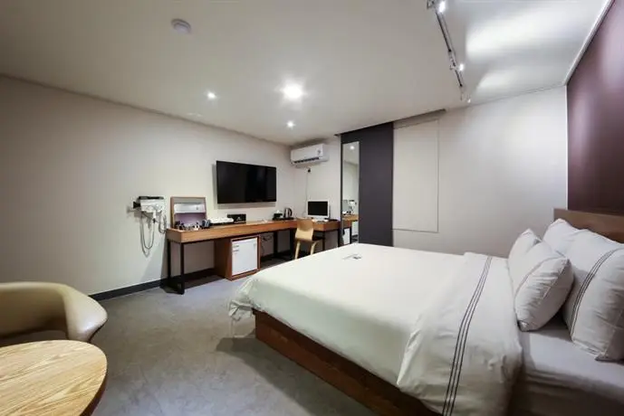 Winner Hotel Jeonju 