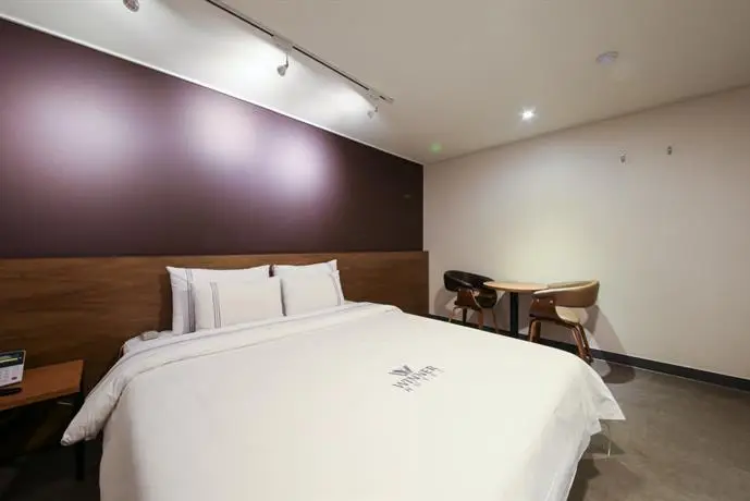 Winner Hotel Jeonju 