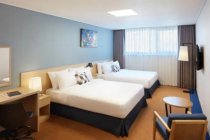 Days Hotels & Suites by Wyndham Incheon Airport 