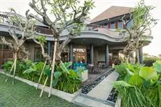 Sense Canggu Beach Hotel 