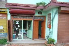 Homestay - Sanu House Homestay 