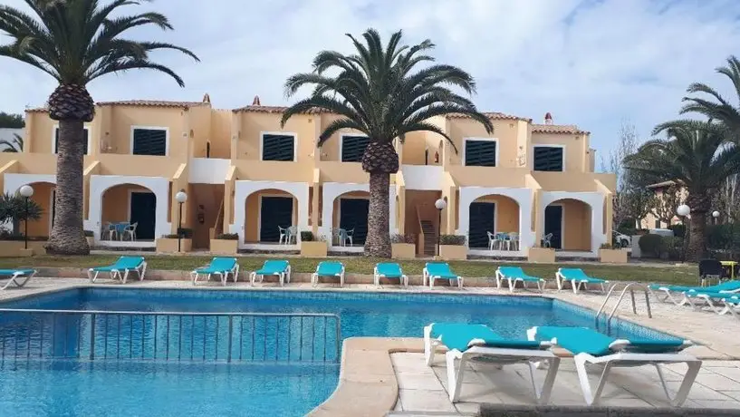 Apartamentos Costa Menorca 