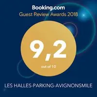 Les Halles-Parking-Avignonsmile 