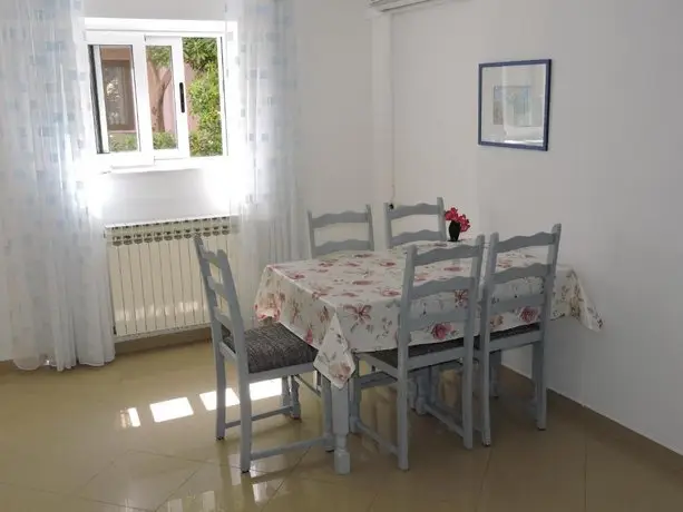 Neda Apartmani