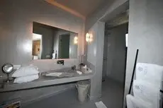 Nova Luxury Suites 