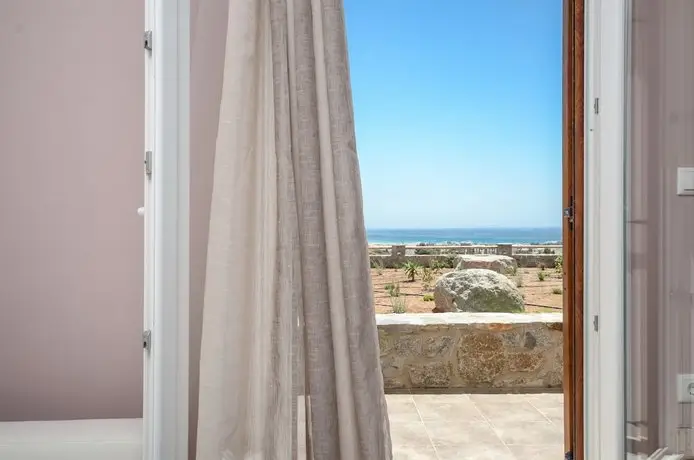 Naxos Luxury Villas 