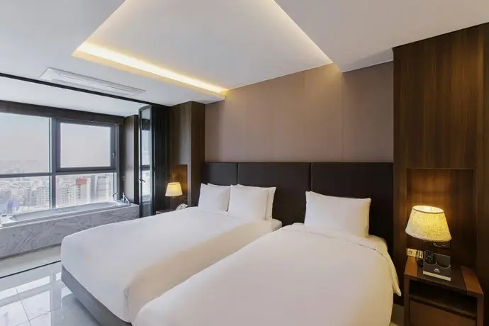 MIDI Hotel Busan 