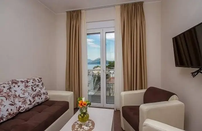 Apartment Bristol Herceg Novi 