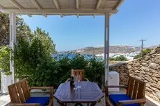 Mykonos Scorpion Beachfront Suites 