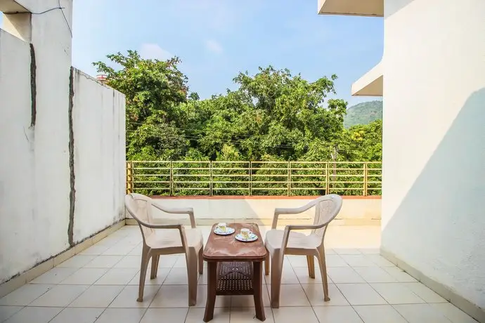 OYO Home 10100 Bright 3BHK Canacona South Goa 