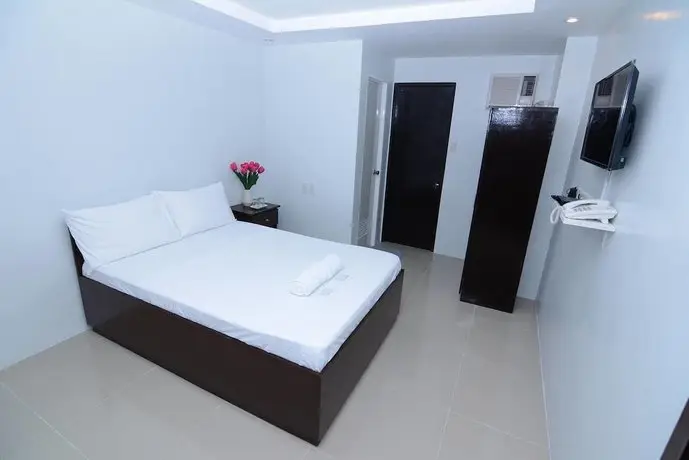 Obrero Suites 