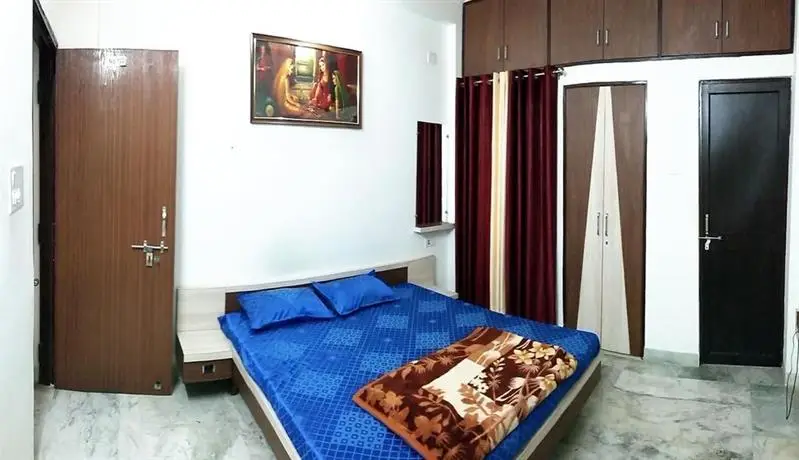 Sadhna Guest House