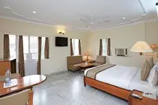 OYO 8656 Hotel Nataraj 