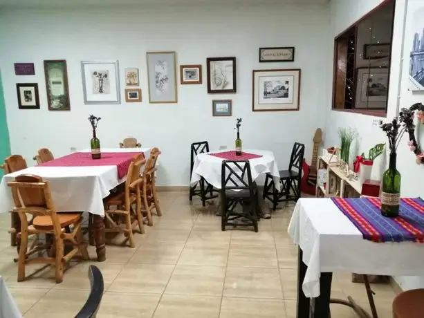 Hostal Vivero Las Flores