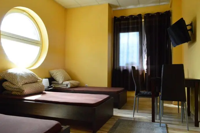 Hostel Mira Kielce 