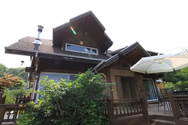 Yangpyeong Shejatreehouse Pension