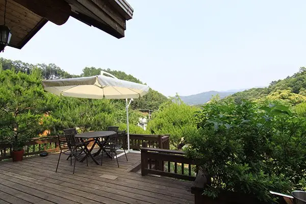 Yangpyeong Shejatreehouse Pension 