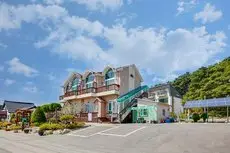 Gyeonpo Sea Travel Pension 