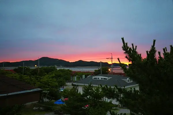 Taean Sunset Glowing Favour Pension