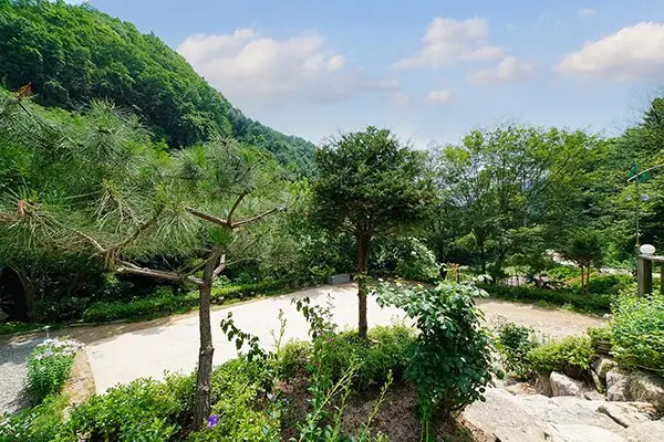 YangPyeong Flowery Cloud Pension 