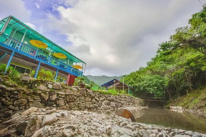 YangPyeong Flowery Cloud Pension 