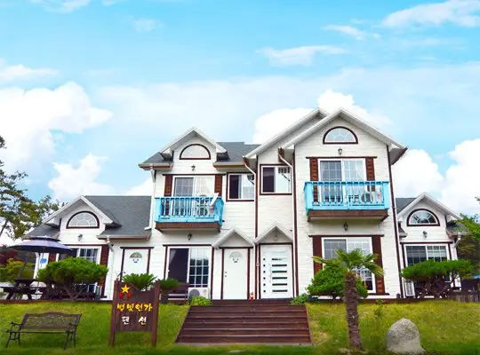 Gyeongpo Starry Love Song House Pension 