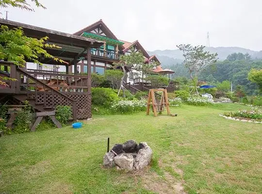 YangPyeong Jungmisan Scenery Pension 