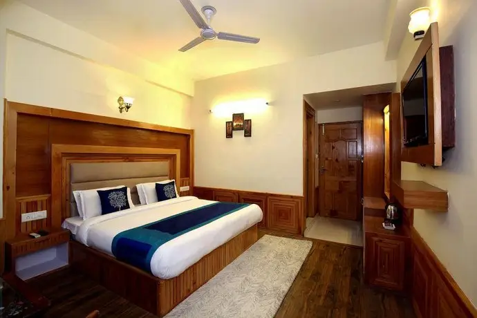 OYO 10116 Hotel Rhythm Retreat 
