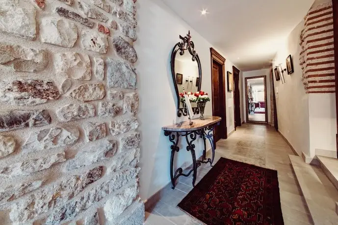 Villa Nepos
