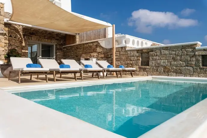 Mykonos Divino 