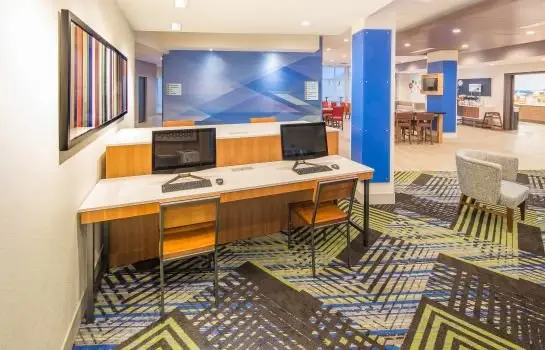 Holiday Inn Express & Suites - Indianapolis NW - Whitestown 