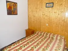 Apartsalou San Jordi 