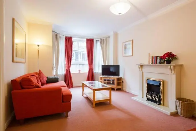 2 Bed Flat 15 Minutes To Princes Street & 20 Minutes To The Royal Mile værelse